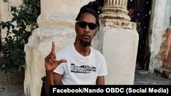 El artista cubano y preso político Fernando Almenares, conocido como Nando OBDC