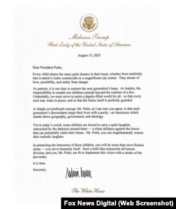 Carta de la primera dama de EEUU, Melania Trump, al mandatario ruso Vladimir Putin. (Captura de pantalla/Fox News Digital)