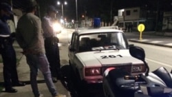 Represión contra invitados a embajada de EEUU recuerda "el régimen de terror que existe en Cuba"