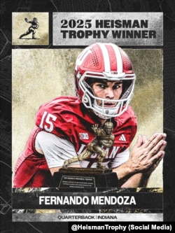 Fernando Mendoza, quarterback de la Universidad de Indiana, fue galardonado este fin de semana con el Trofeo Heisman.