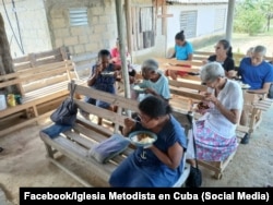 Tras el huracán, los alimentos escasean aún más y la ayuda a los afectados es fundamental.