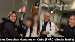 Jorge Luis Vega García a su llegada al aeropuerto de Tampa, en Florida, el 20 de enero de 2024 a través del programa de Parole Humanitario. 