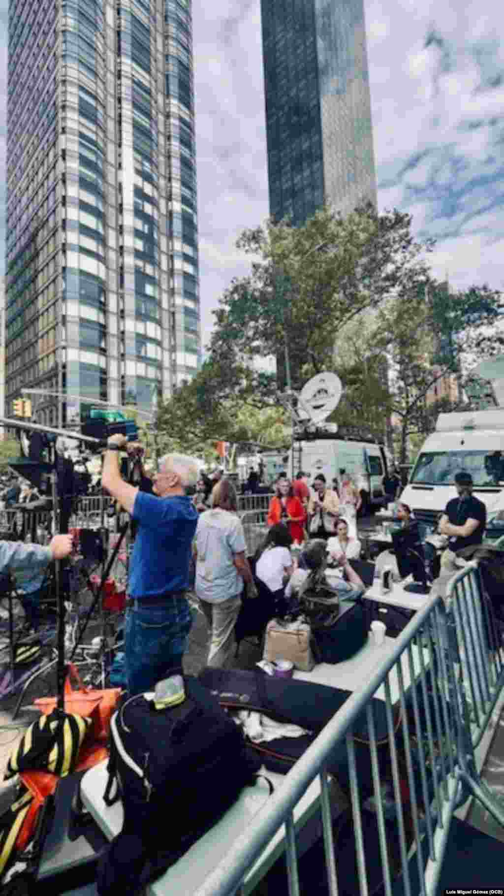 La prensa aguarda la llegada de las delegaciones al inicio del Debate General de la 80ª Asamblea General de las Naciones Unidas #UNGA25.